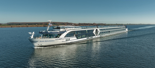 MS Riviera Resplendence